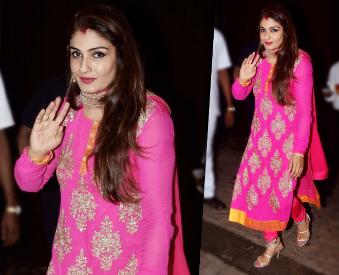 Pink कलर के सूट में रवीना टंडन Raveena Tandon in hindi